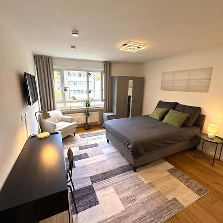 Frisch Saniertes Design-studio Am Chlodwigplatz Appartement *